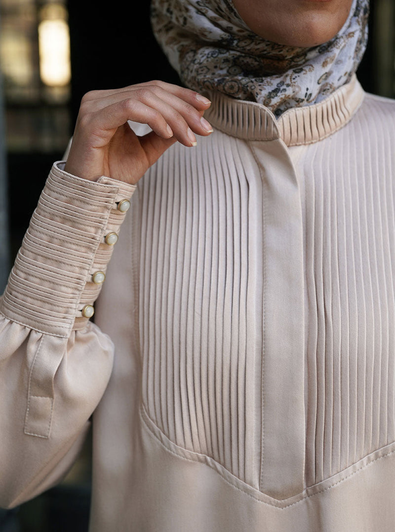 Multi-Pleat Abaya