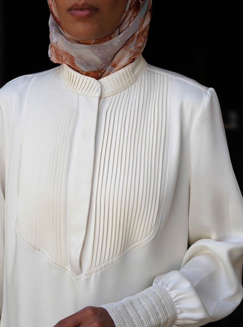 Multi-Pleat Abaya