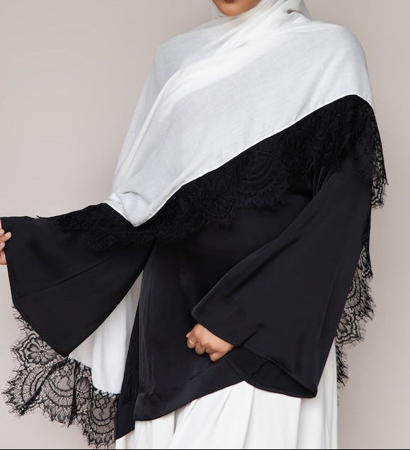 LACE MODAL - LUMIÈRE