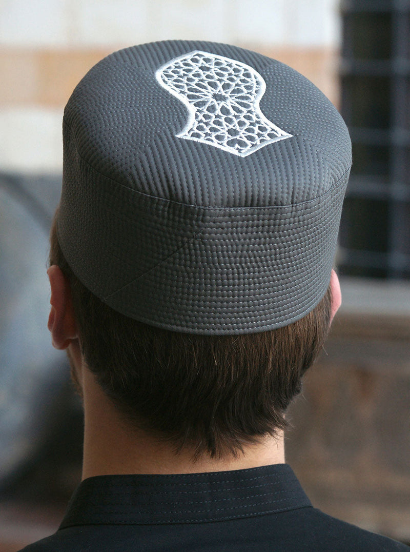 Geometric Sandal Turban Hat - Main Image