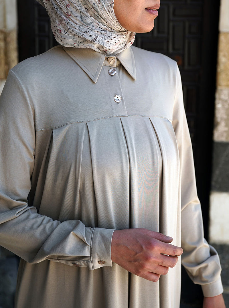 Inverted Pleats Abaya