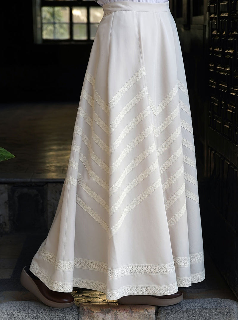 Lace Trim Flared Maxi Skirt