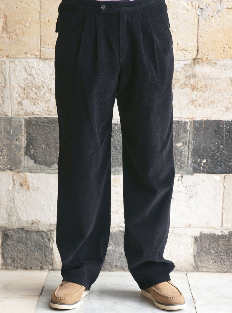 Corduroy Trousers with Pleats - Winter Collection - Men Corduroy Trousers with Pleats - Winter Collection - Men
