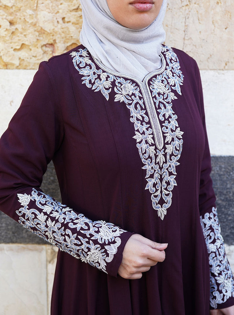Zanubiyya Abaya Gown