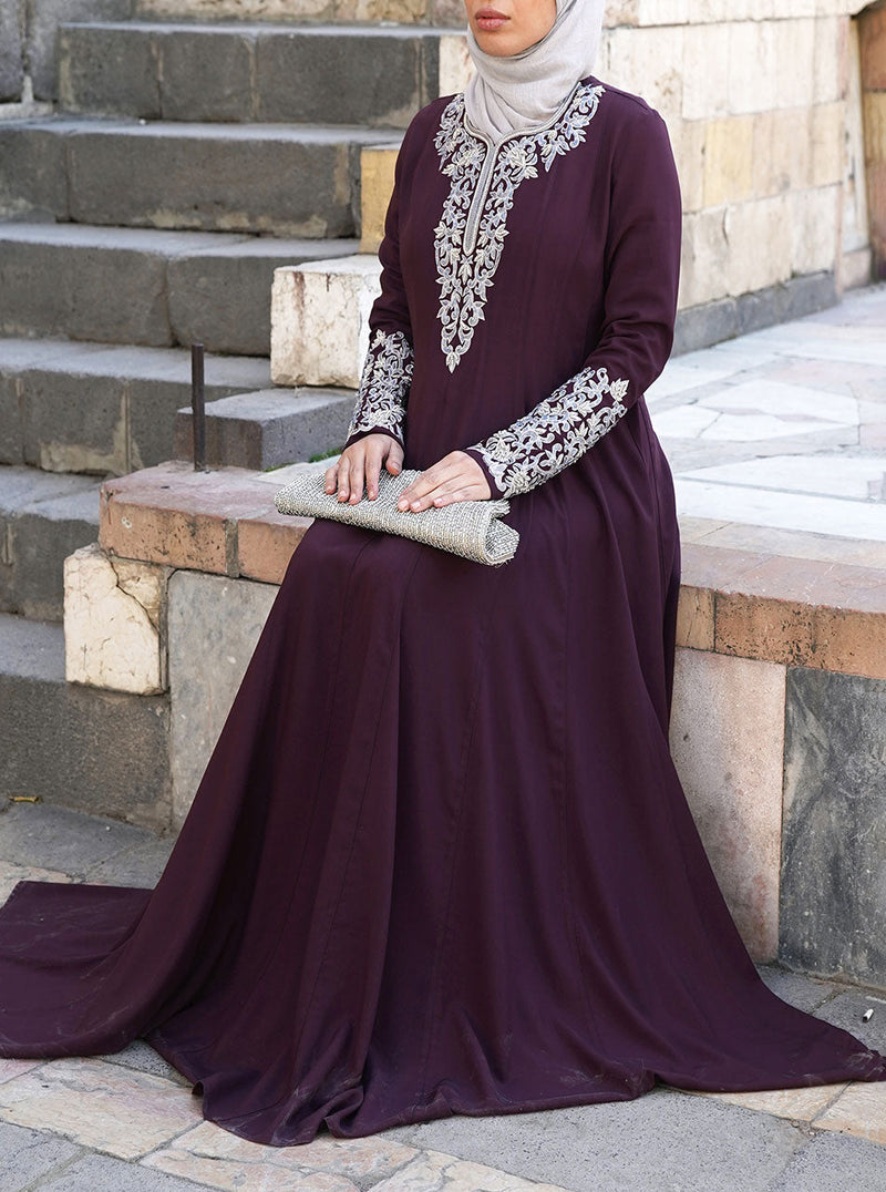 Zanubiyya Abaya Gown