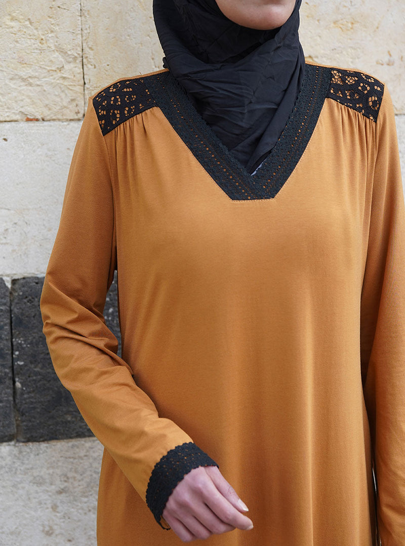 Dual Lace Trim Abaya