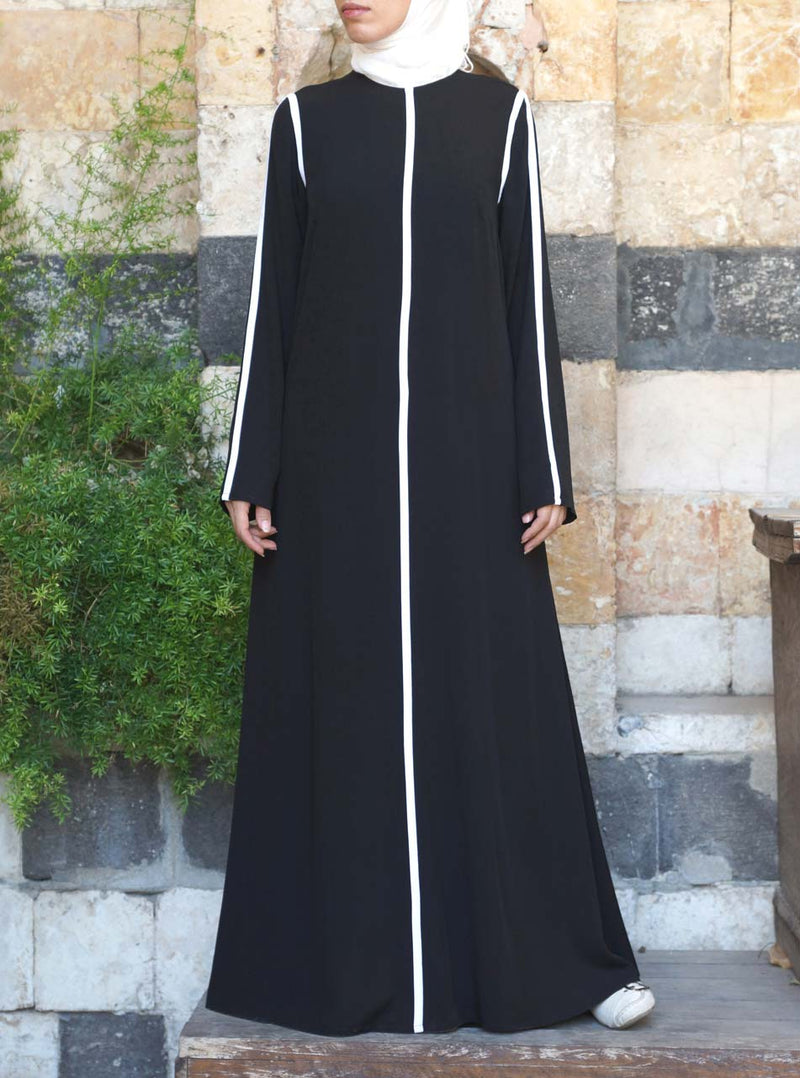 Clean Lines Abaya