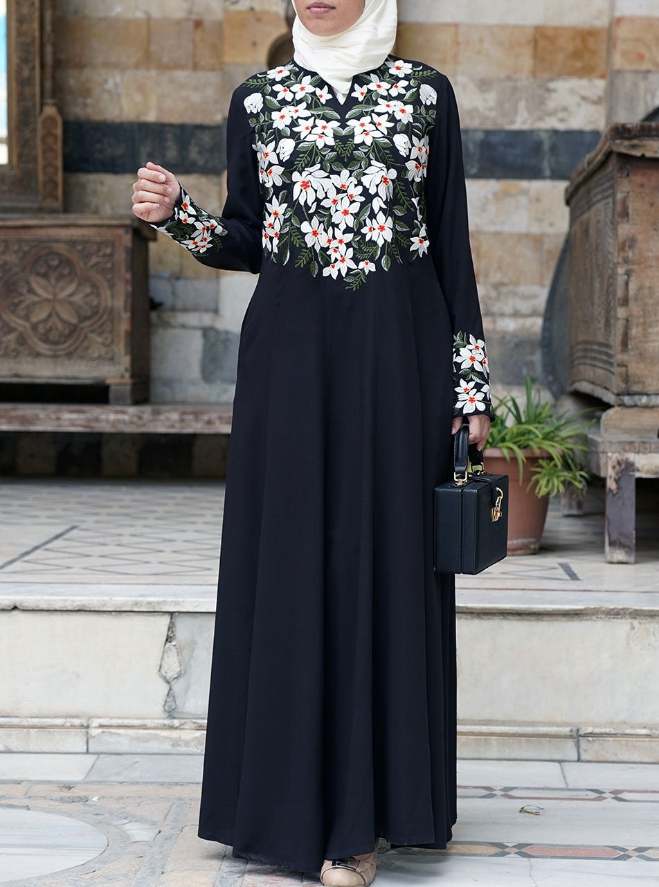 High Neck Satin Muslim Prom Dresses With Beaded Detailing Perfect For  Islamic Parties And Weddings In Saudi Arabia, Dubai And Arabic Countries  From Wevens, $122.71 | DHgate.Com